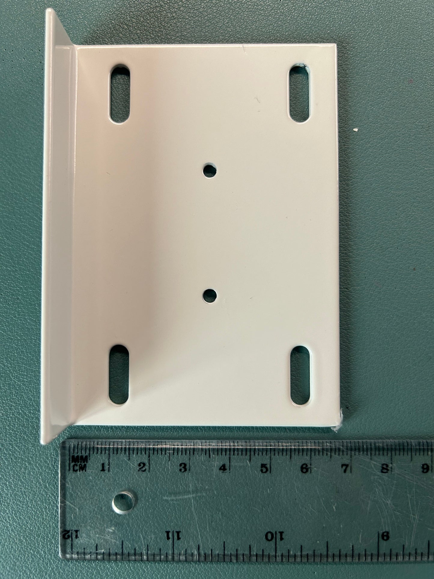 Kitchen Cabinet Repair Kit (2 Pieces)